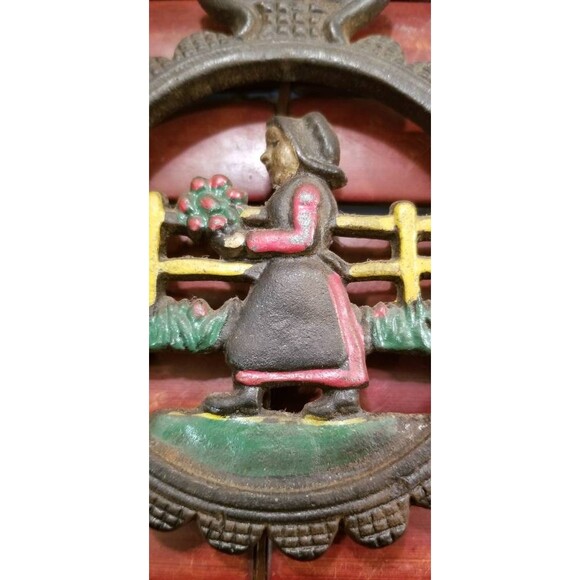 Vintage Pennsylvania Dutch Cast Iron Trivet Amish Woman Fraktur Good Luck - Picture 2 of 3